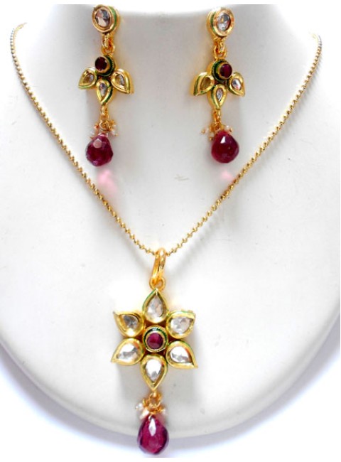 Kundan Pendant Sets